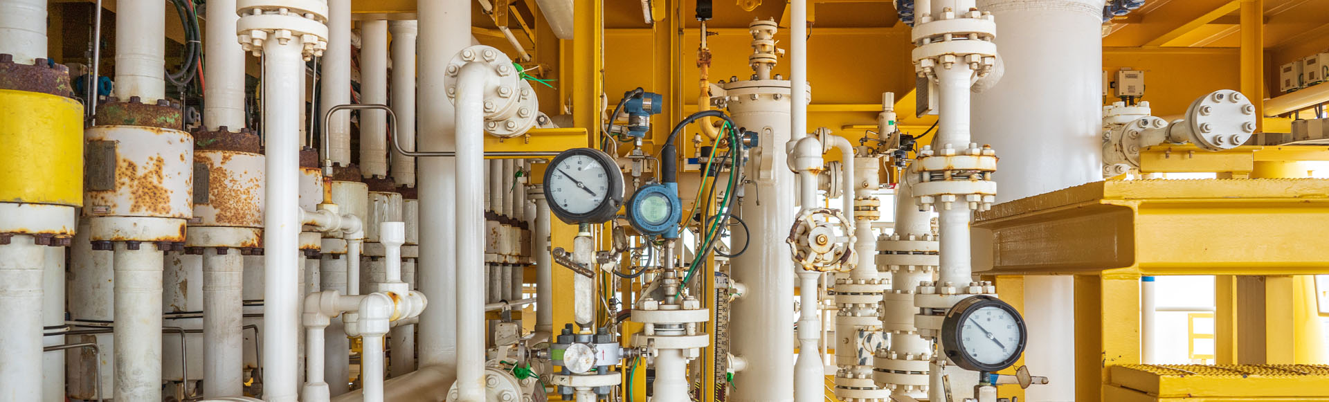 LEVEL TRANSMITTERS